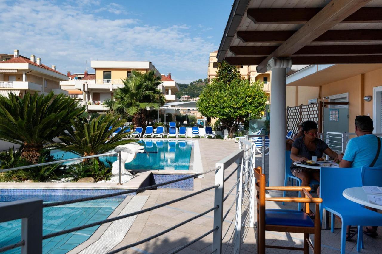 Hotel Paradiso Grottammare Exterior foto